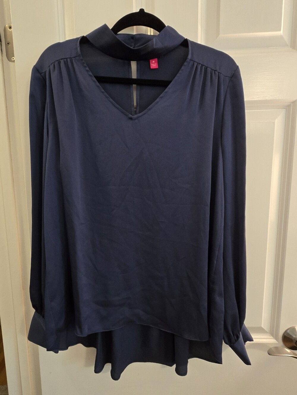 Vince Camuto Slate Blue V-Neck Long Sleeve Blouse with Neckband
